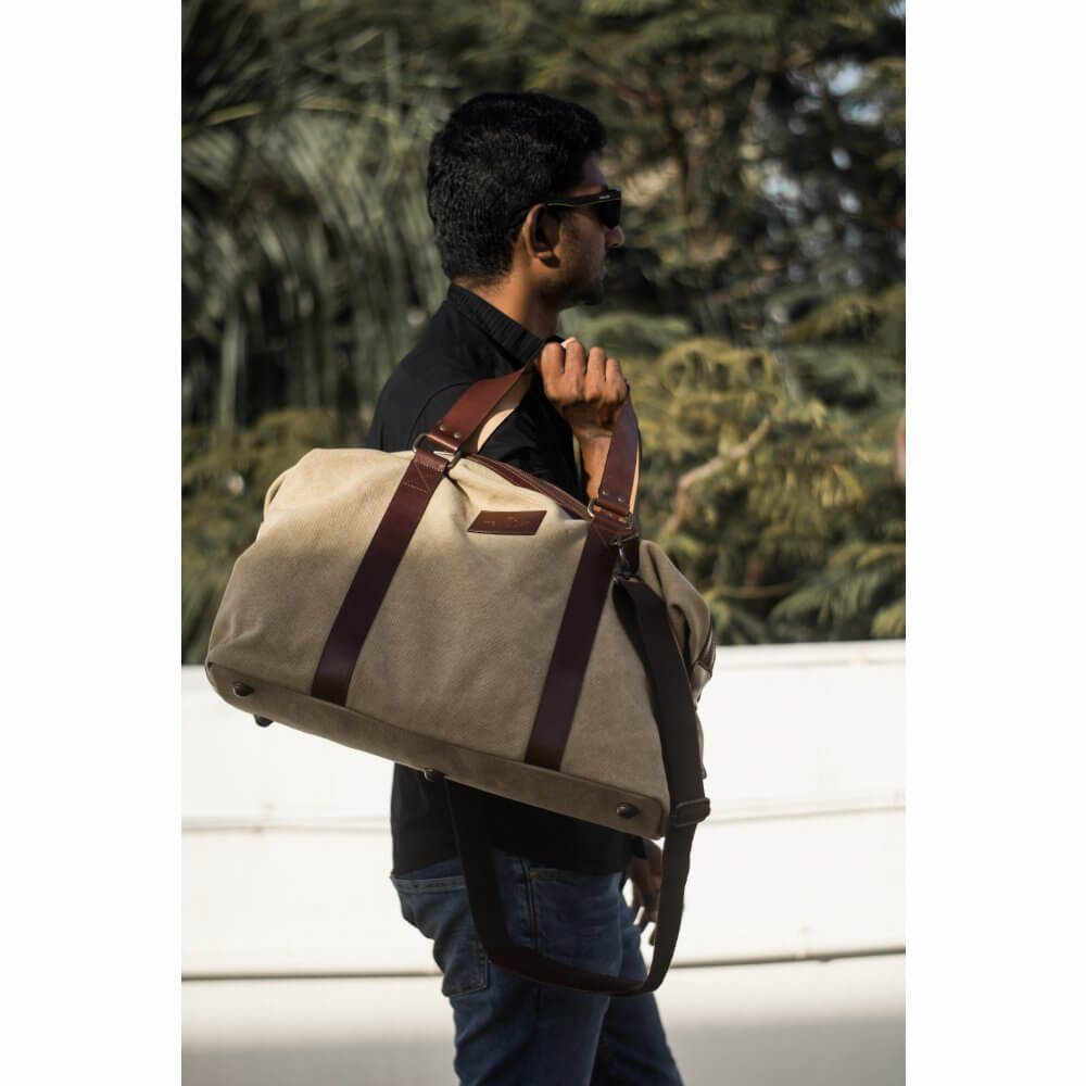 Buy Cosmus Bahamas Tan PU 30 Litre Stylish duffle bag Online at Best Prices  in India  JioMart
