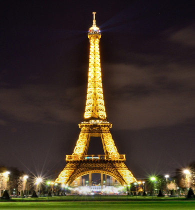 Paris - Eiffel Tower by night